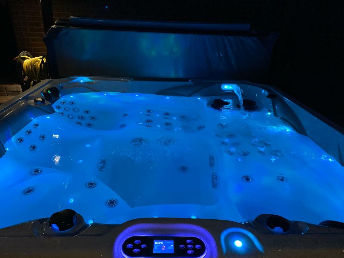 Thailand Lounge Whirlpool Sauna Spa Leilighet Geesthacht Eksteriør bilde